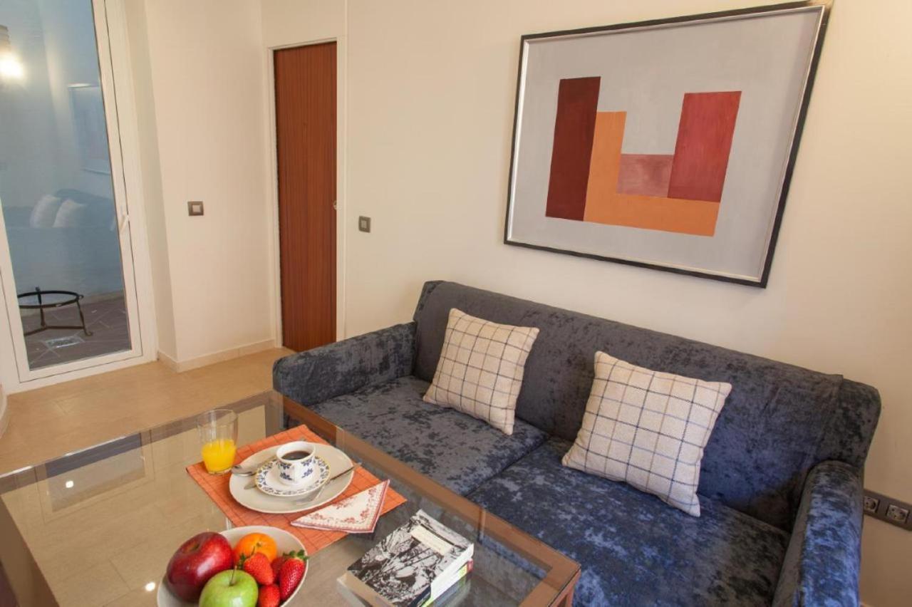 Apartamento Puerta Del Arenal - Kainga Homes セビリア エクステリア 写真